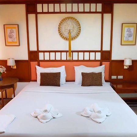 Kaneng Guesthouse Hua Hin Ngoại thất bức ảnh
