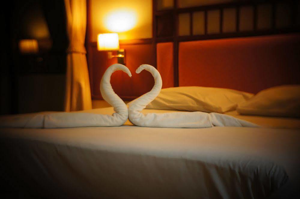 Kaneng Guesthouse Hua Hin Ngoại thất bức ảnh