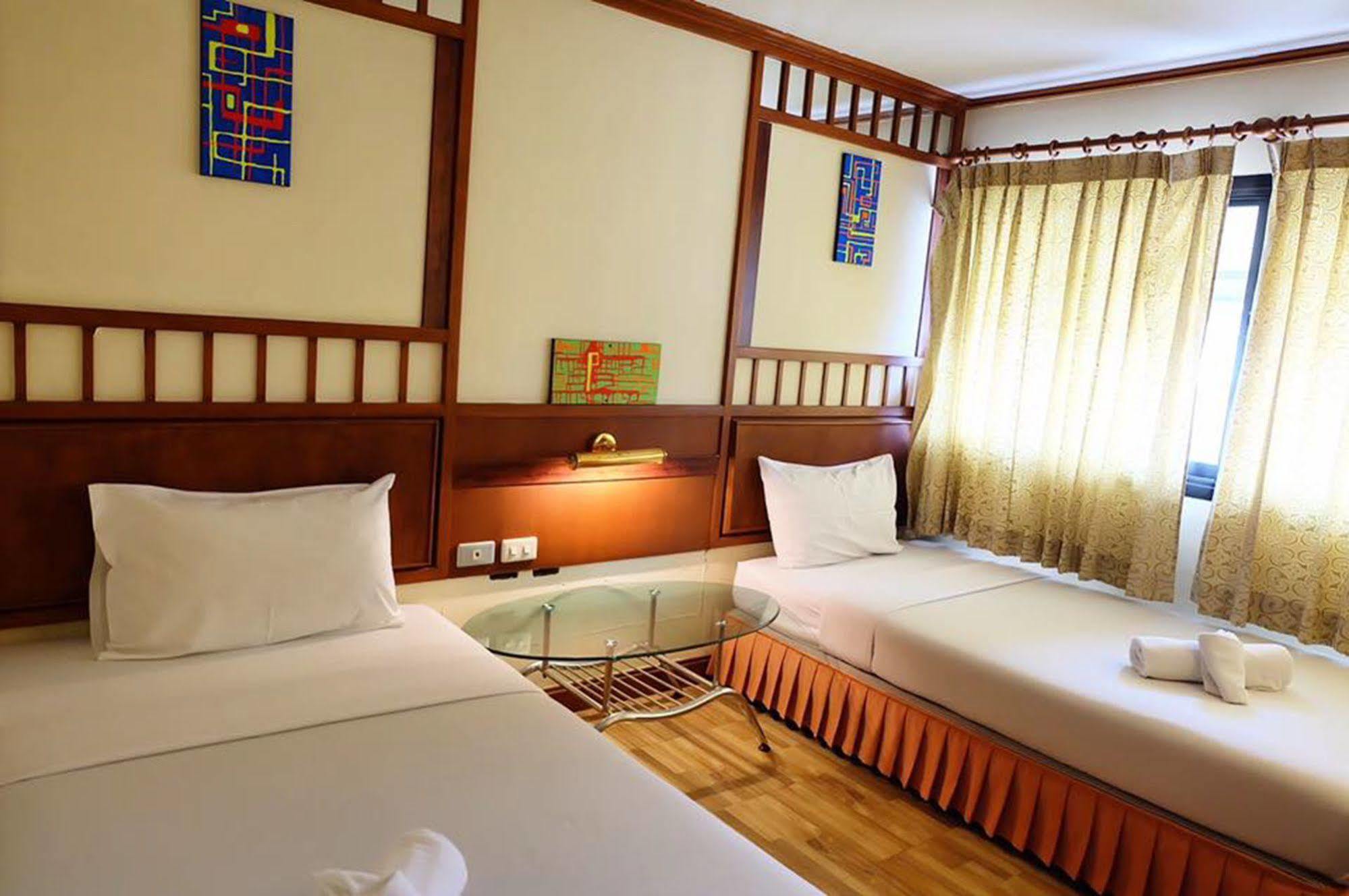Kaneng Guesthouse Hua Hin Ngoại thất bức ảnh