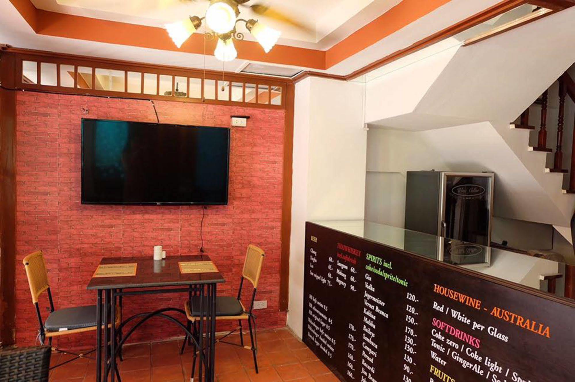 Kaneng Guesthouse Hua Hin Ngoại thất bức ảnh