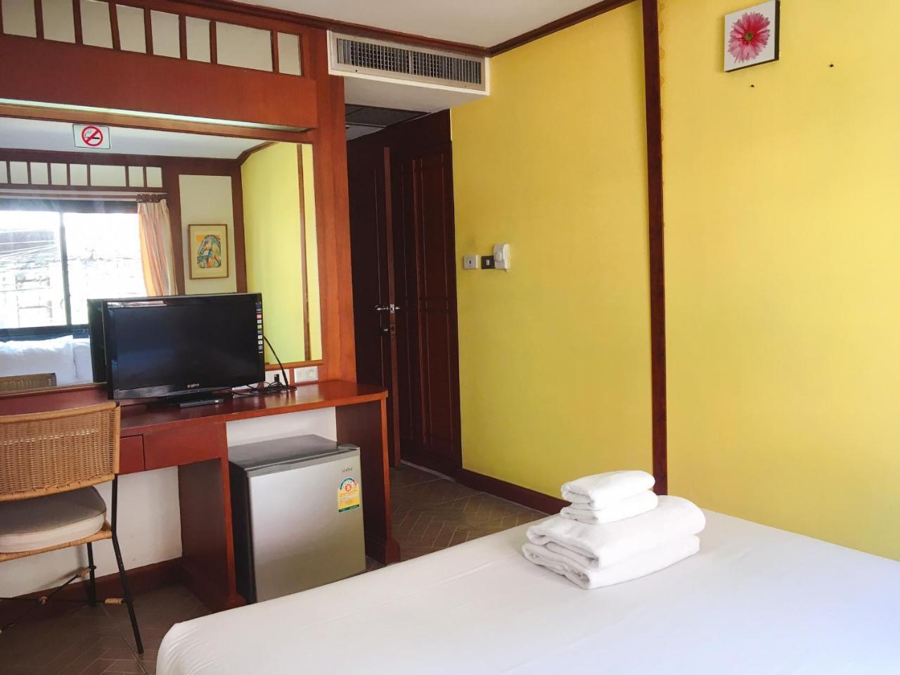 Kaneng Guesthouse Hua Hin Ngoại thất bức ảnh