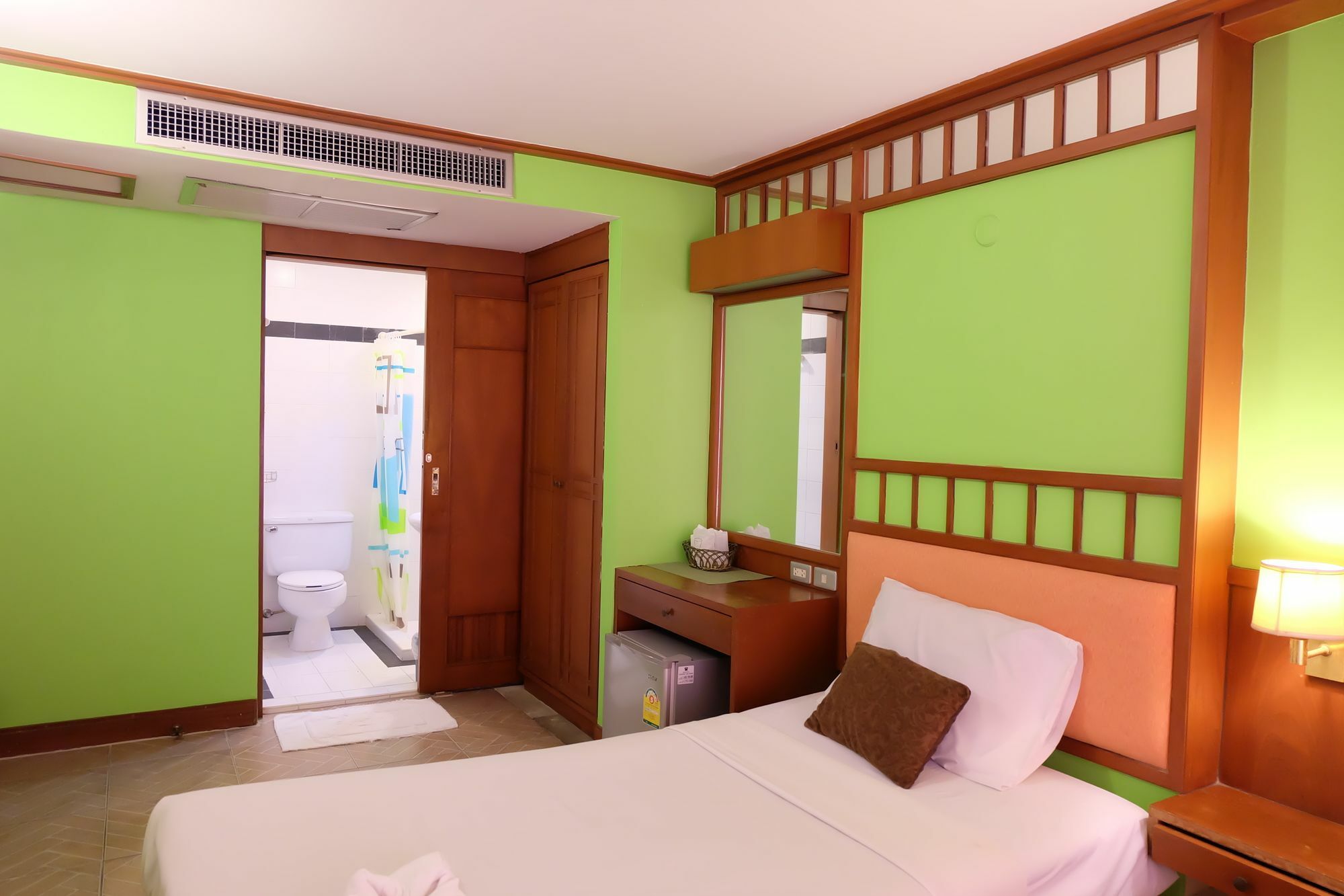 Kaneng Guesthouse Hua Hin Ngoại thất bức ảnh